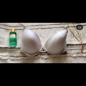 Victoria Secret Bra Size 34 DD